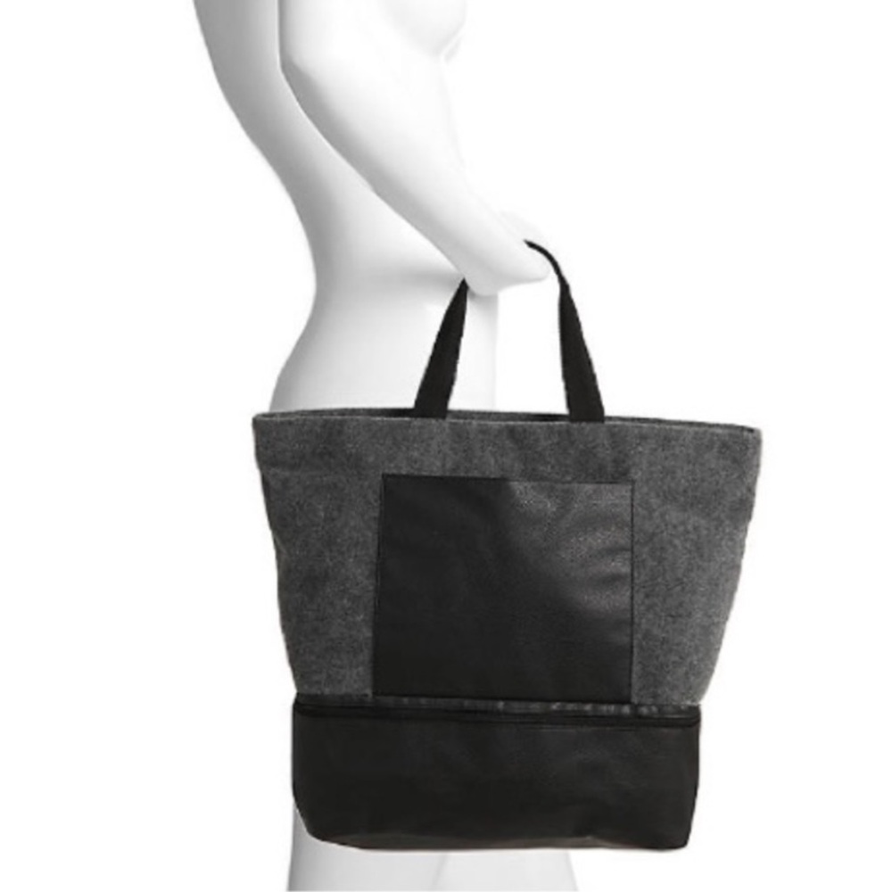 DSW Grey Wool Felt Maxi Tote Shoe Compartment Faux Leather Outside Pocket ZipTop - Picture 7 of 9